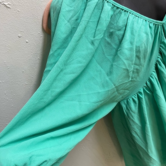 Super cute baby doll dress.  Never been worn. - Picture 6 of 9